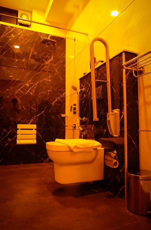 Hotel New York Square كوتايم المظهر الخارجي الصورة